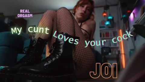 Elle Marz enjoys cock teasing & worship